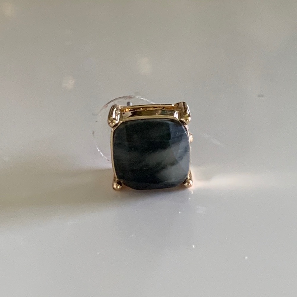ISO Vince Camuto black stone square stud earrings
